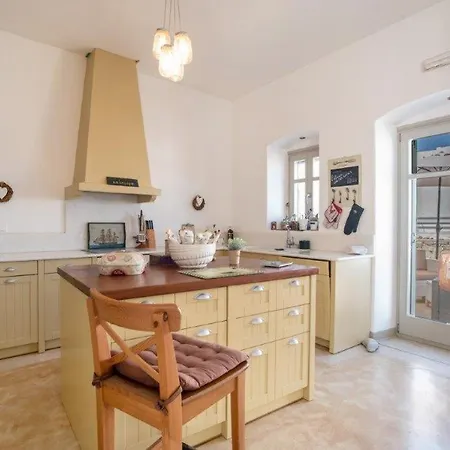 Vila Piperi On The Rocks Nausa