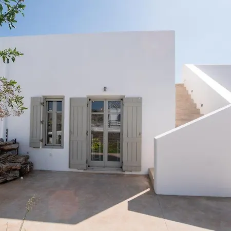 Piperi On The Rocks فيلة *