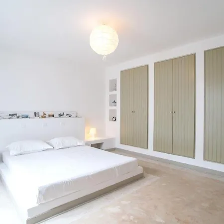 Piperi On The Rocks * Nausa