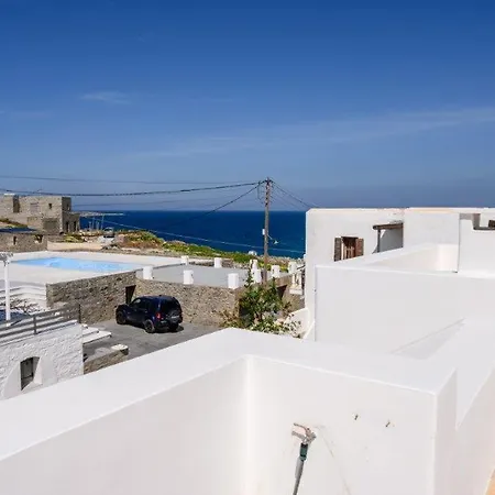 Piperi On The Rocks Vila *