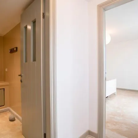 Piperi On The Rocks Vila *