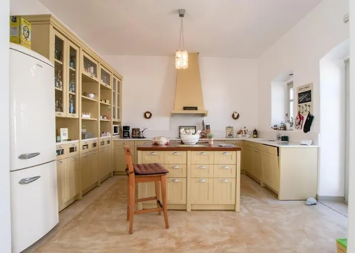 Piperi On The Rocks *