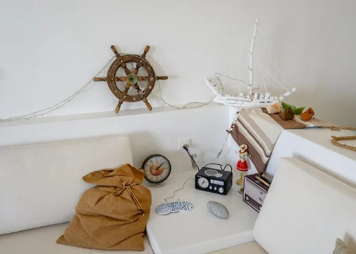 فيلة Piperi On The Rocks *