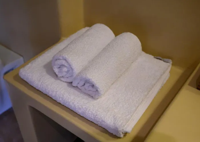 Piperi On The Rocks فيلة ناوسا