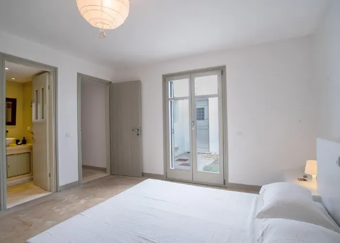 Piperi On The Rocks فيلة