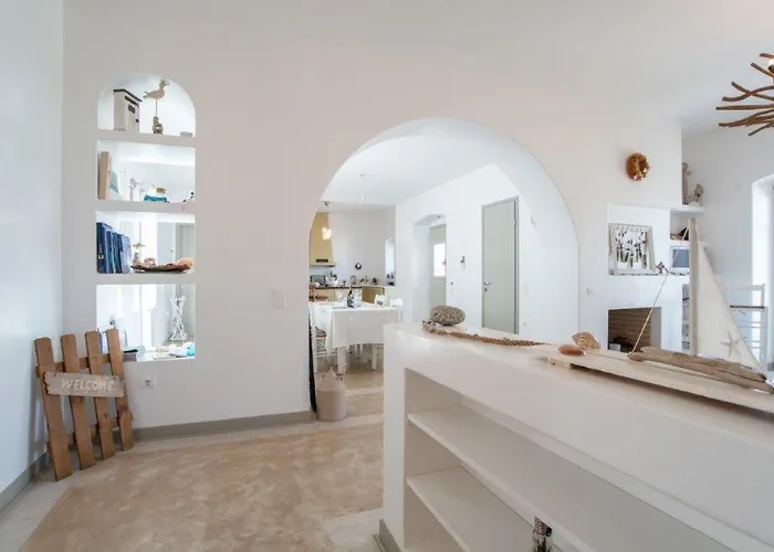 Piperi On The Rocks فيلة ناوسا