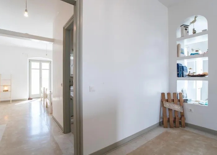 Piperi On The Rocks فيلة